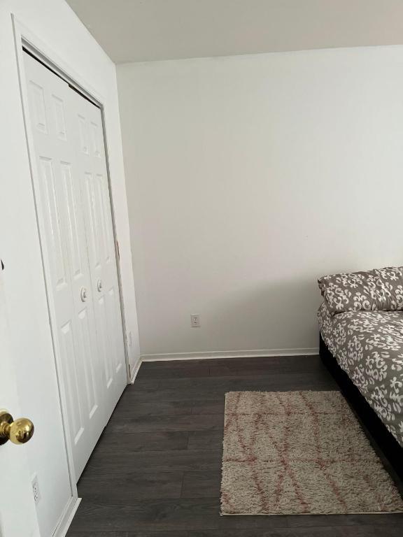 Grand 5 ½ à louer, situé dans un quartier résidentiel calme au 4540 Dubois à Drummondville. | 3186797