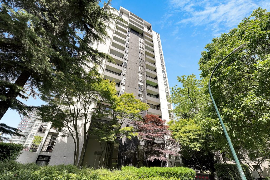 The Summit | 3187215