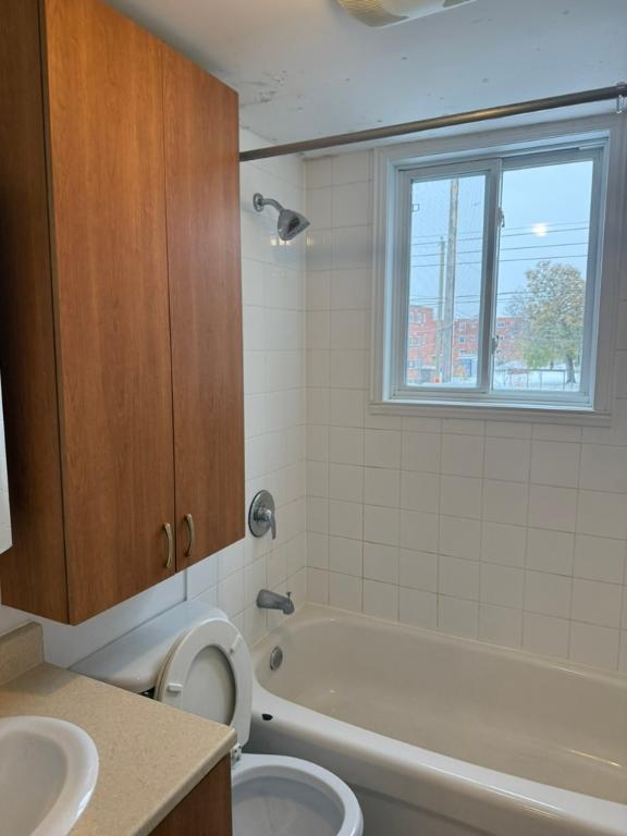 Métro Langelier, à louer, 41/2, | 3187245