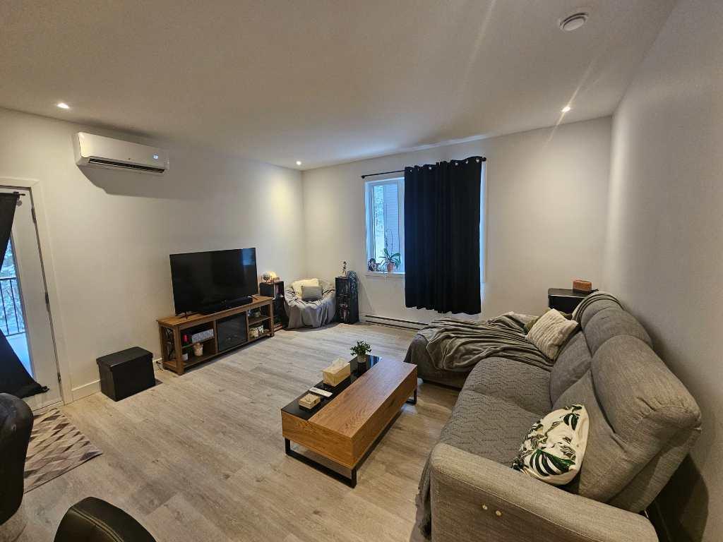 4 1/2 à louer | 3187255