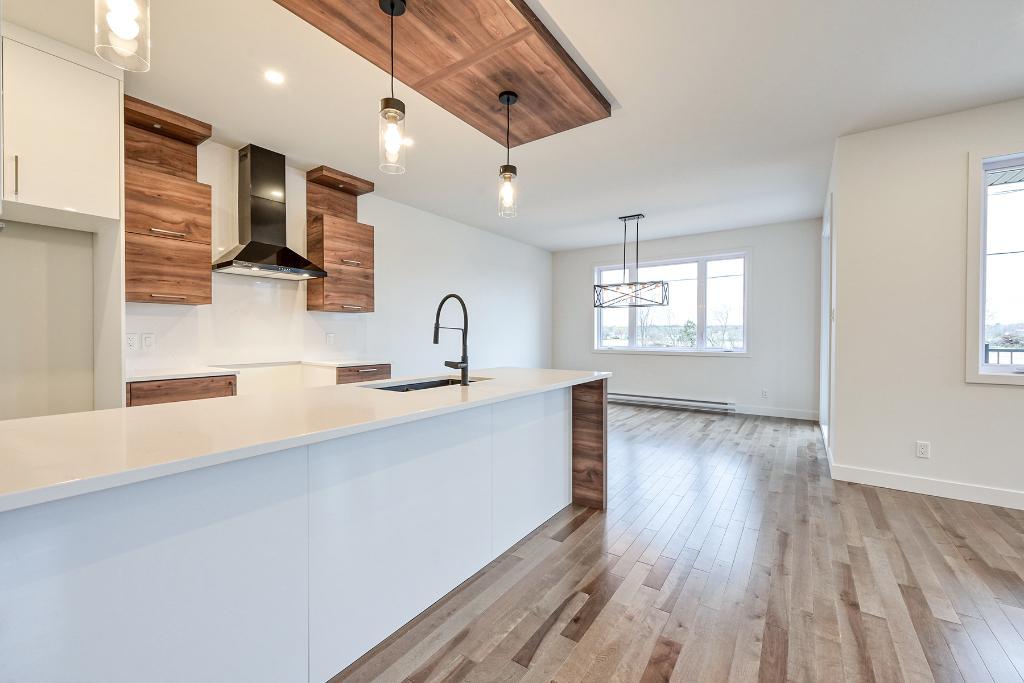 Jumelé haut de gamme a louer a Bromont (secteur Adamsville) | 3187313