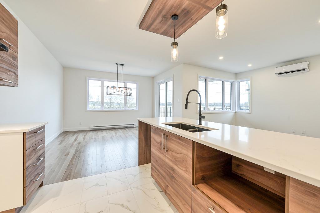 Jumelé haut de gamme a louer a Bromont (secteur Adamsville) | 3187313