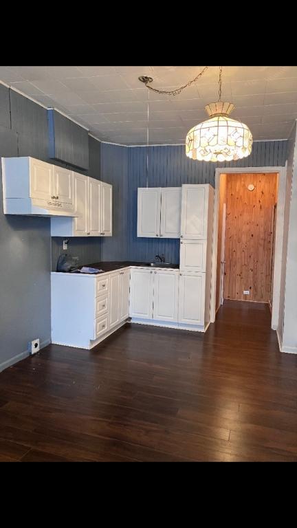 Appartement 3.5 ave. Royale, Ste-Anne-de-Beaupré, | 3187329