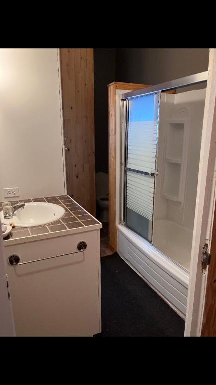 Appartement 3.5 ave. Royale, Ste-Anne-de-Beaupré, | 3187329