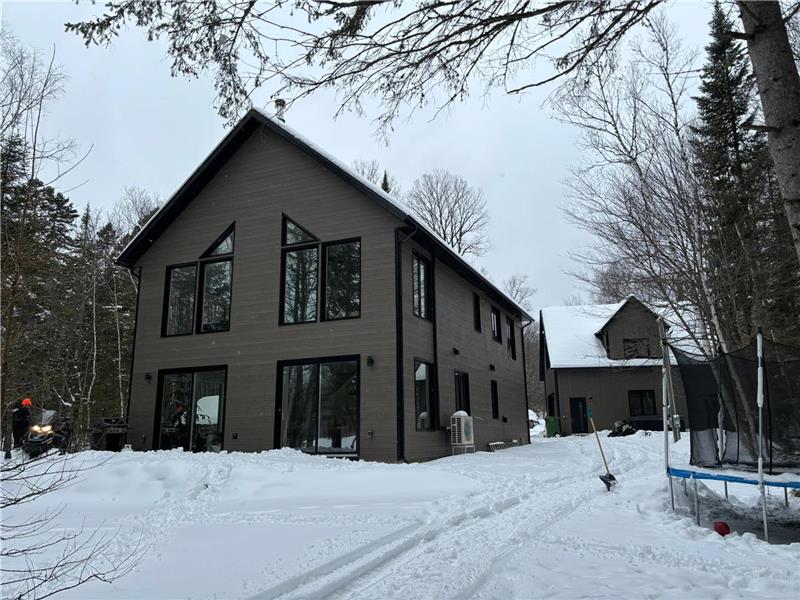 NEW - LUXURY-Waterfront-SPA-GAMES ROOM-NATURE PARADISE - 5 BEDROOMS | 3187655