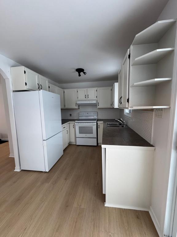 Haut de maison à louer 5 Electros et Hydro compris | 3187745