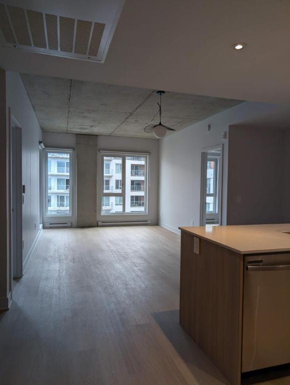 2 CH - 1 SDB - Montreal - $2,260 /mo | 3187776
