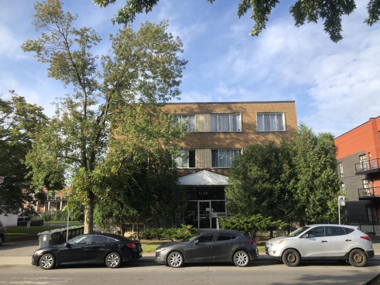 4 1/2 - Montréal (Saint-Laurent) - 1 700 $/mois | 3188088