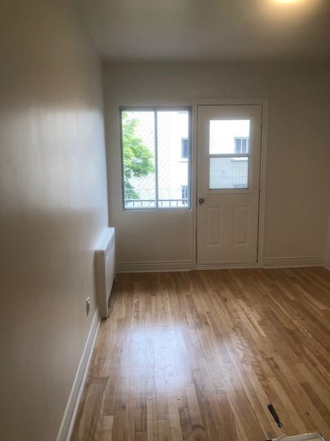 4 1/2 - Montréal (Saint-Laurent) - 1 700 $/mois | 3188088