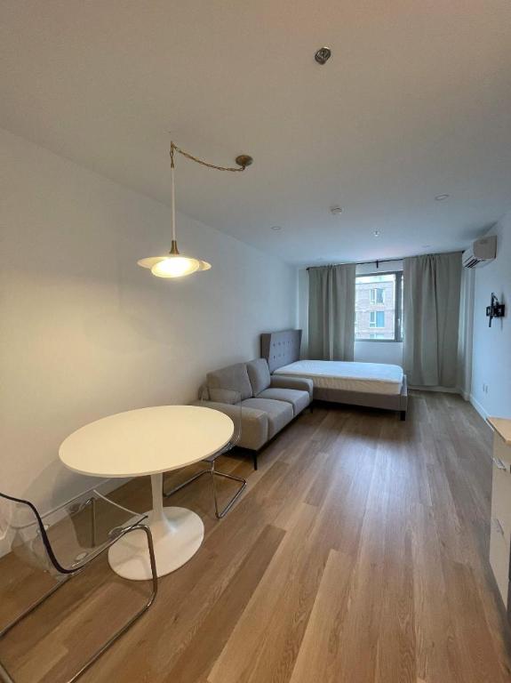 Studio - Montréal - $1,710 /mo | 3188108