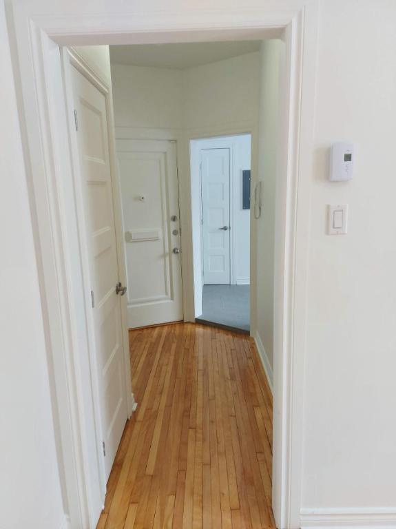 2 CH - 1 SDB - Montréal - $1,210 /mo | 3188389