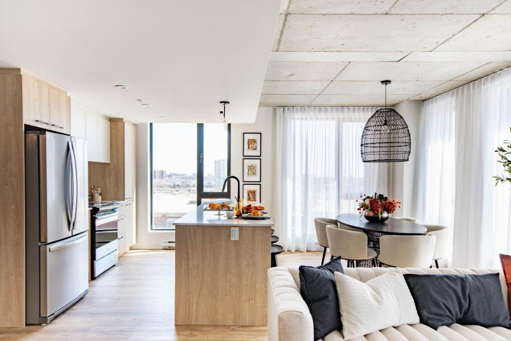 MARKET unités 3 1/2 Occupation immédiate Laval Chomedey - Condo / appartement / logement à louer | 3188448