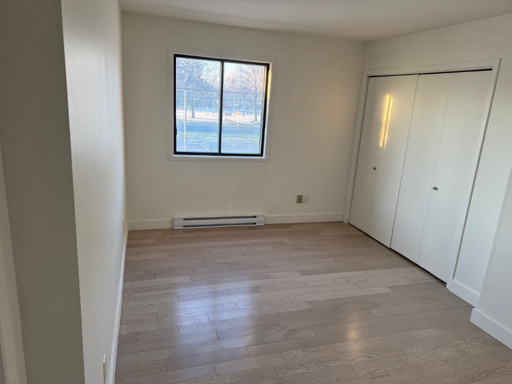 Anjou, 3 1/2 à louer libre immédiatement | 3188822