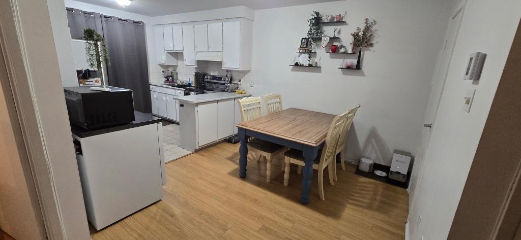 À Laval, un grand 4 1/2 à louer, disponible le 1er janvier ou avant | 3188864