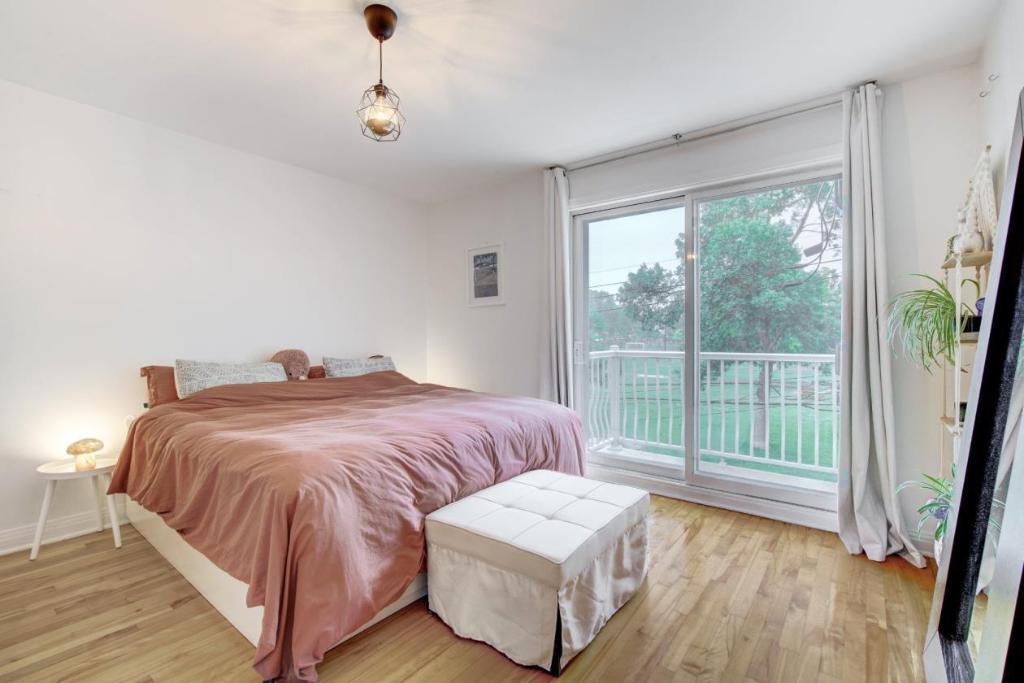 Très grand 4 1/2 lumineux disponible dès maintenant | 3188866