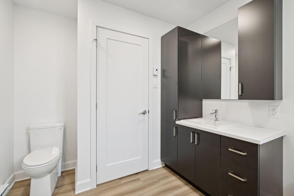 Beau 5 1/2 neufs ! TRIPLEX = Tranquilité ! Châteauguay, disponible maintenant | 3188870