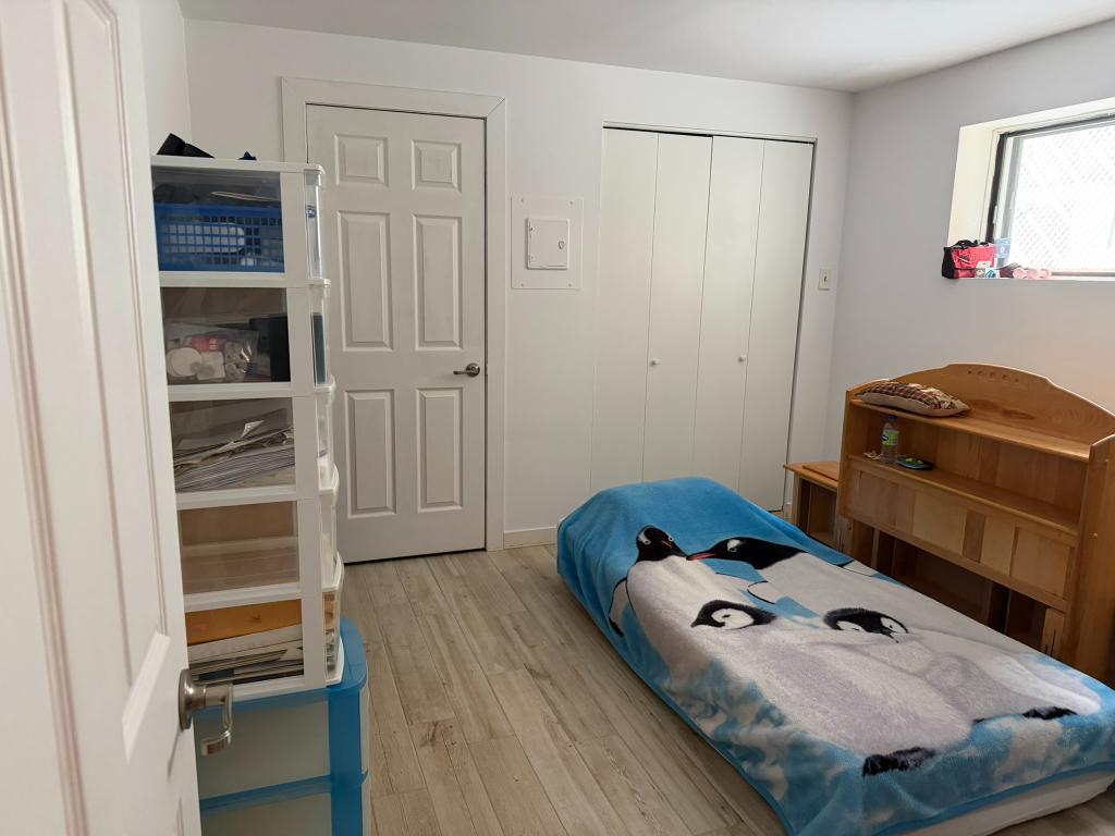 Grand 3 1/2 à louer près du métro Honoré-Beaugrand | 3189185