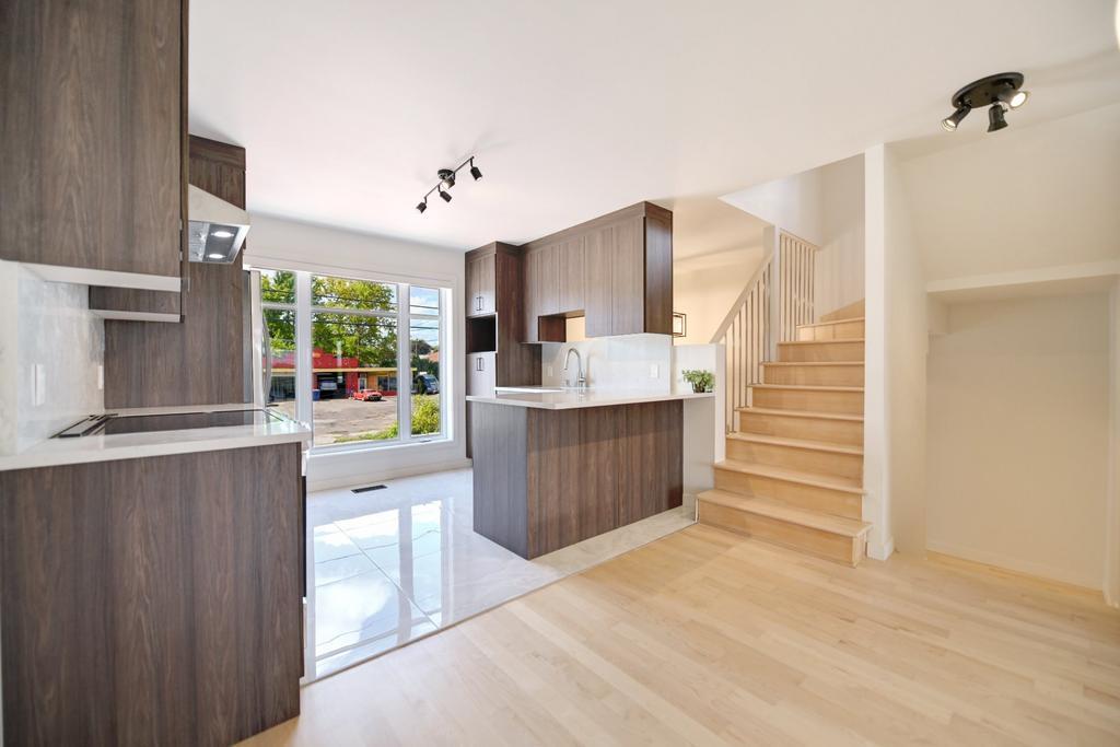 Maison en rangé à louer aux abords de la rivière des Prairies à Laval | 3189202