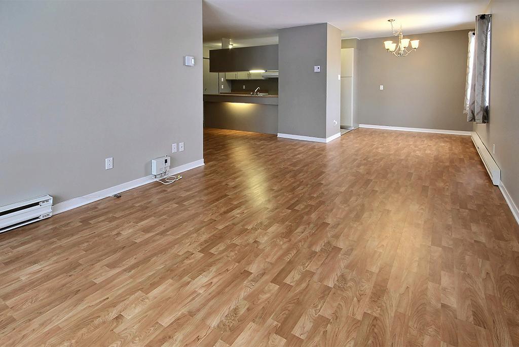 4 1/2 PAISIBLE, lumineux, rénové (LORETTEVILLE) | 3204512