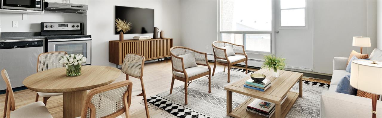 Navaho Walk-ups | 3189539