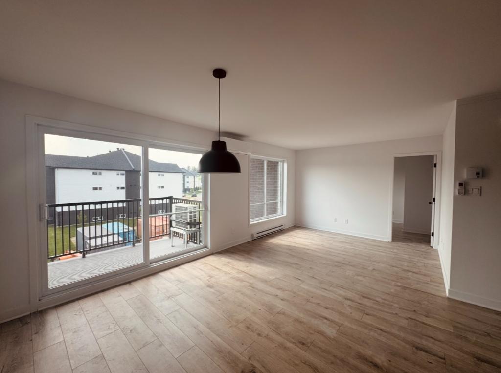 Logement 5 1/2 - Avril 2026 | 3189821