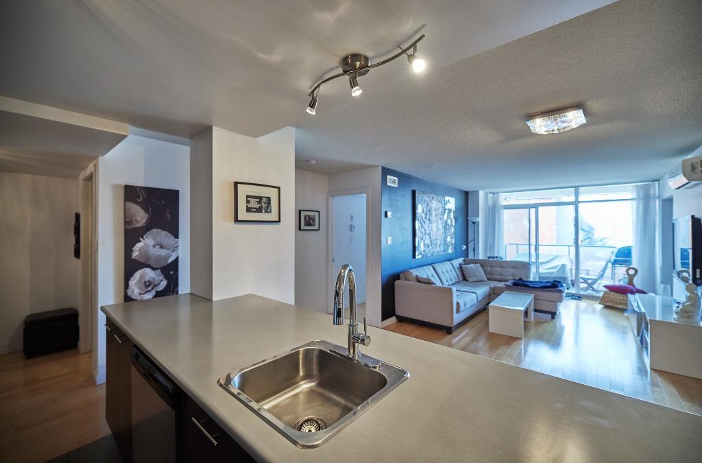 **Condo 4 1/2 à partir du 13 décembre 2025, Loyer : 1 990$/mois** | 3189867
