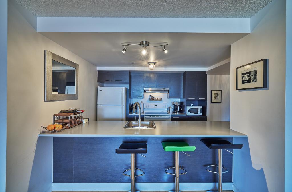 **Condo 4 1/2 à partir du 13 décembre 2025, Loyer : 1 990$/mois** | 3189867