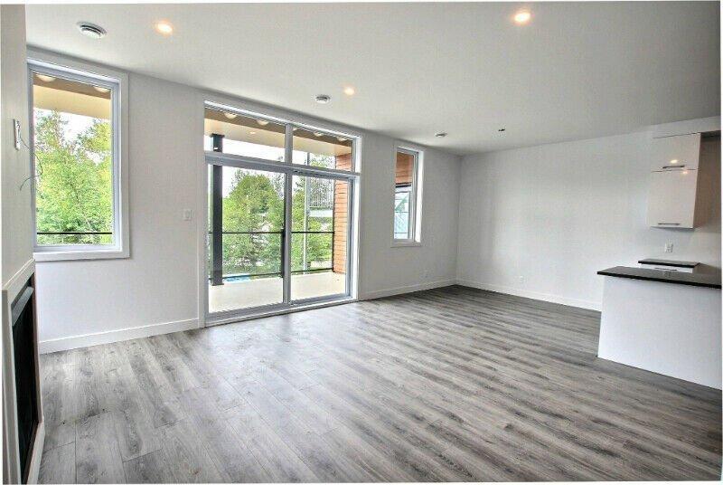 Apppartement à louer 5 1/2 Bromont | 3189899