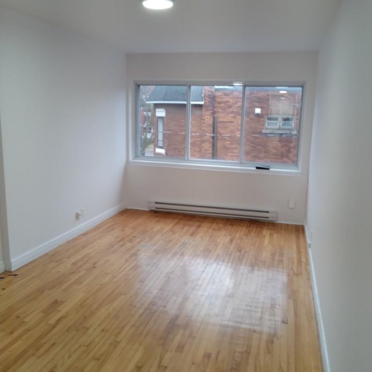 NDG Studio Apt | 3189952