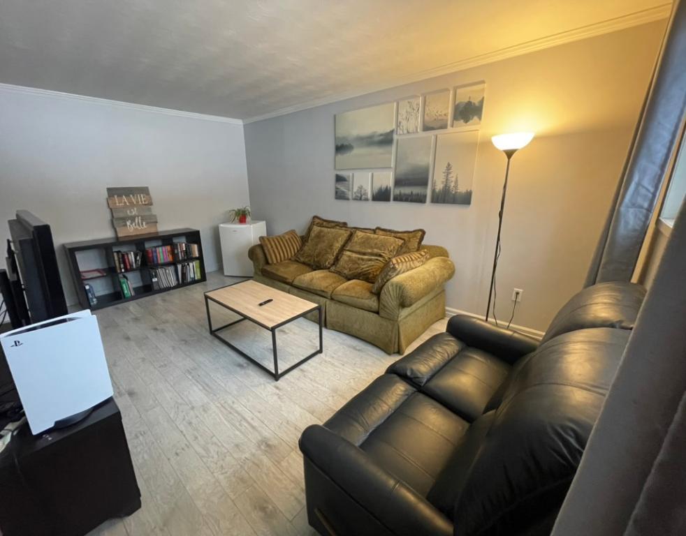 4 1/2 à pied de l'UdeS | 3190171