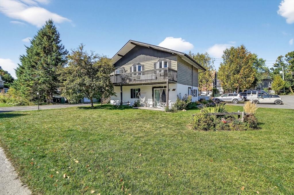 Appartement 4 1/2 à louer Saint-Sauveur | 3190586