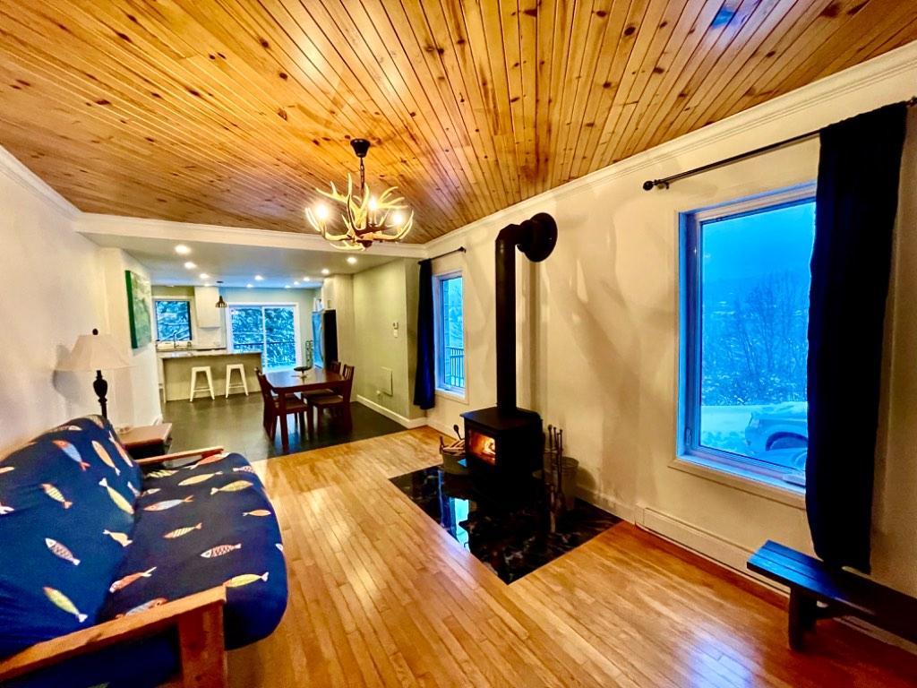 SUPERBE APPARTEMENT DONNANT SUR LE LAC | 3190893