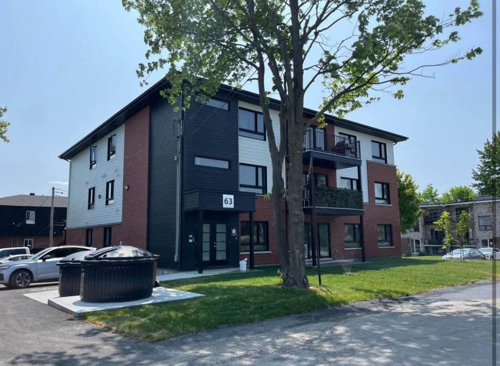 Beaux 4 1/2 NEUFS, quartier tranquille, dès maintenant; Rue Armand | 3191128