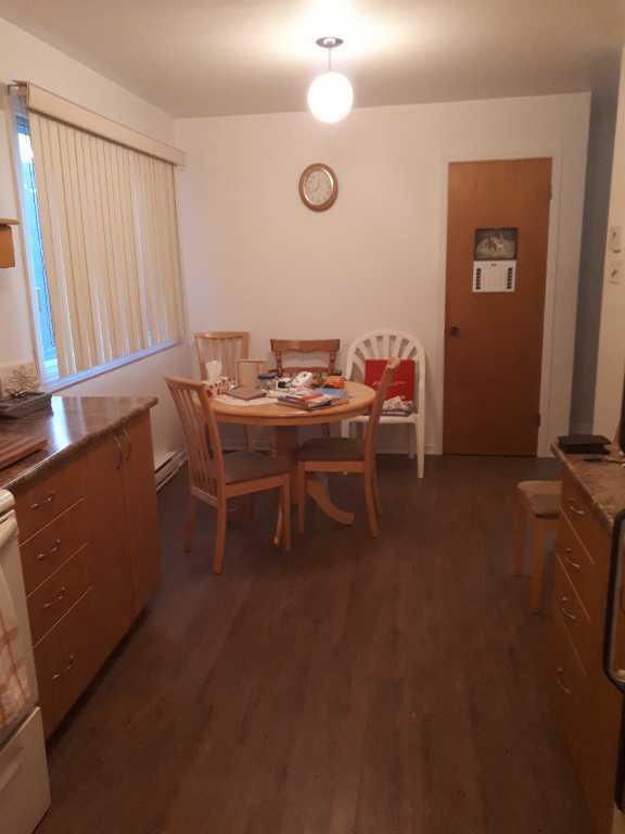 N-Rosemont 4.5 HAUT TRIPLEX près de tout; pas besoin de voiture! | 3191511