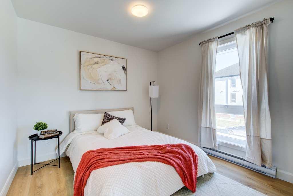 ** PROMO mois gratuit !! 4 1/2 neufs ! Huntingdon. WIFI inclus LIBRE IMMÉDIATEMENT! | 3191681