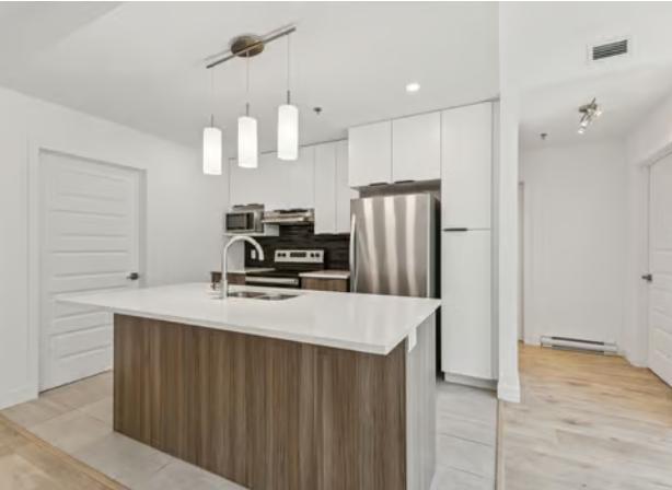 2 CH - 1 SDB - Gatineau - $2,300 /mo | 3191905