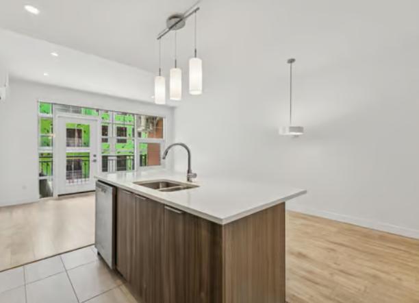 2 CH - 1 SDB - Gatineau - $2,300 /mo | 3191905