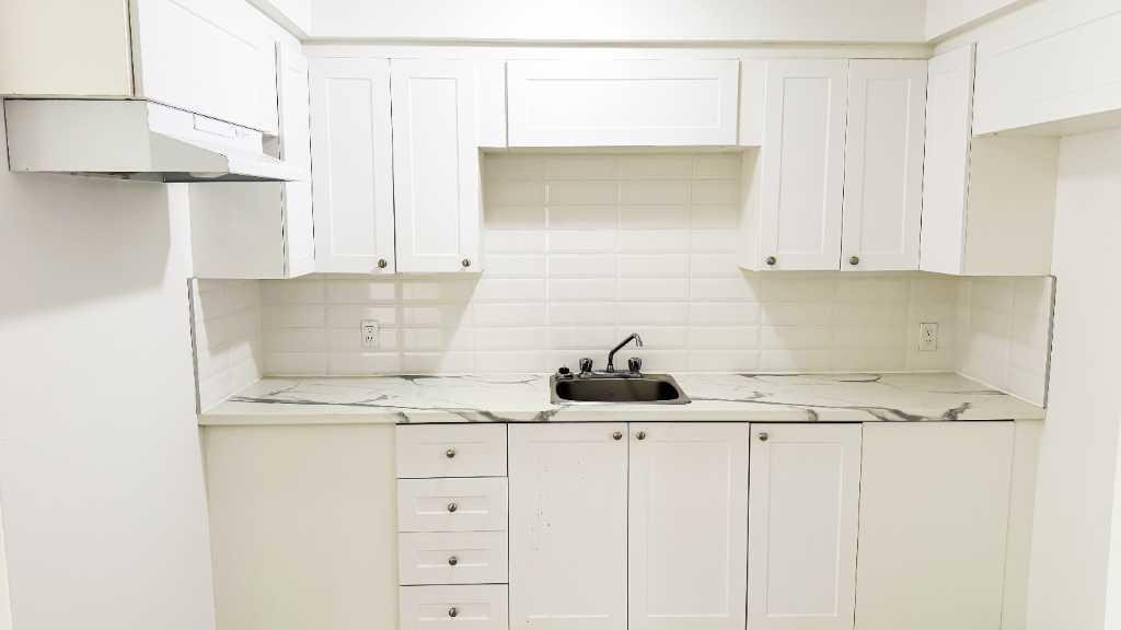 Très beau 3 1/2 rénové | 3192155