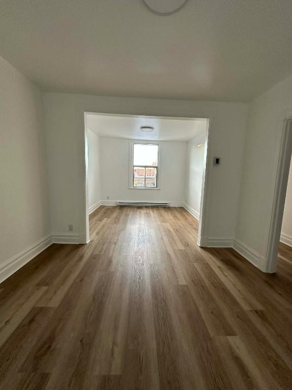 Verdun beau 6 1/2 très bien situé | 3192159