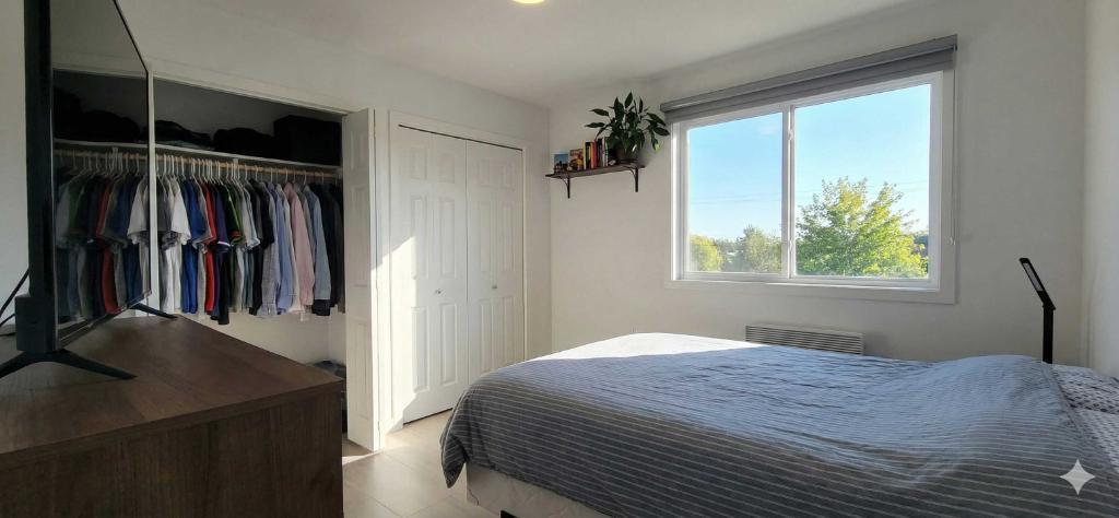 RARE : 4 1/2 au dernier étage côté sud (Cession de bail) | 3192530