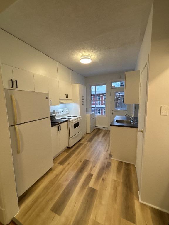 Appartement 4 1/2 - À louer | 3192599