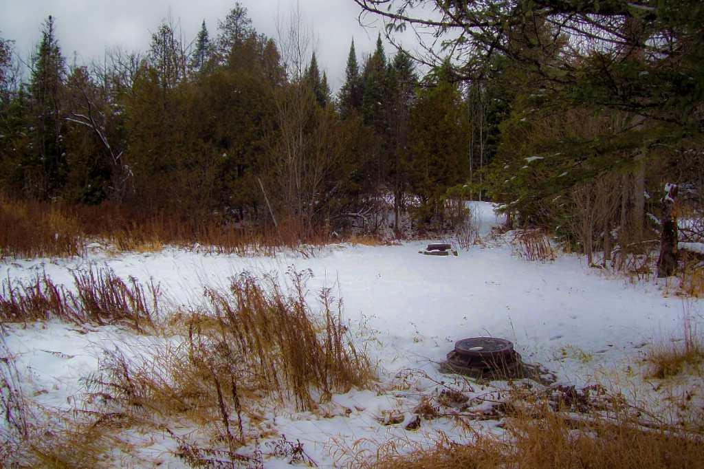 Terrain Constructible Très privé avec accès à la rivière petite rouge | 3192641