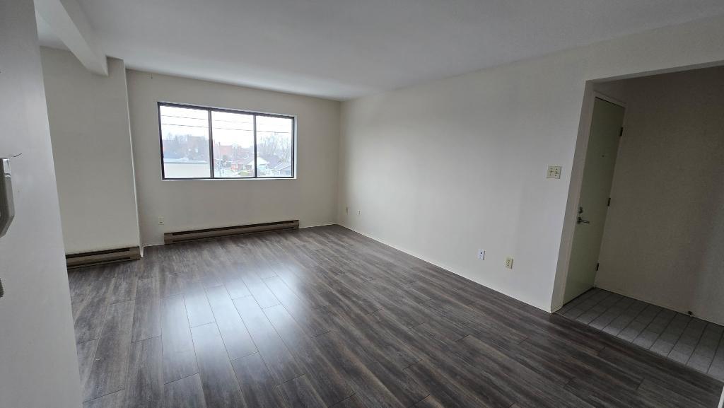 À louer 4 1/2 pour personnes 50 ans et plus St-Hyacinthe - appartement / logement | 3192895