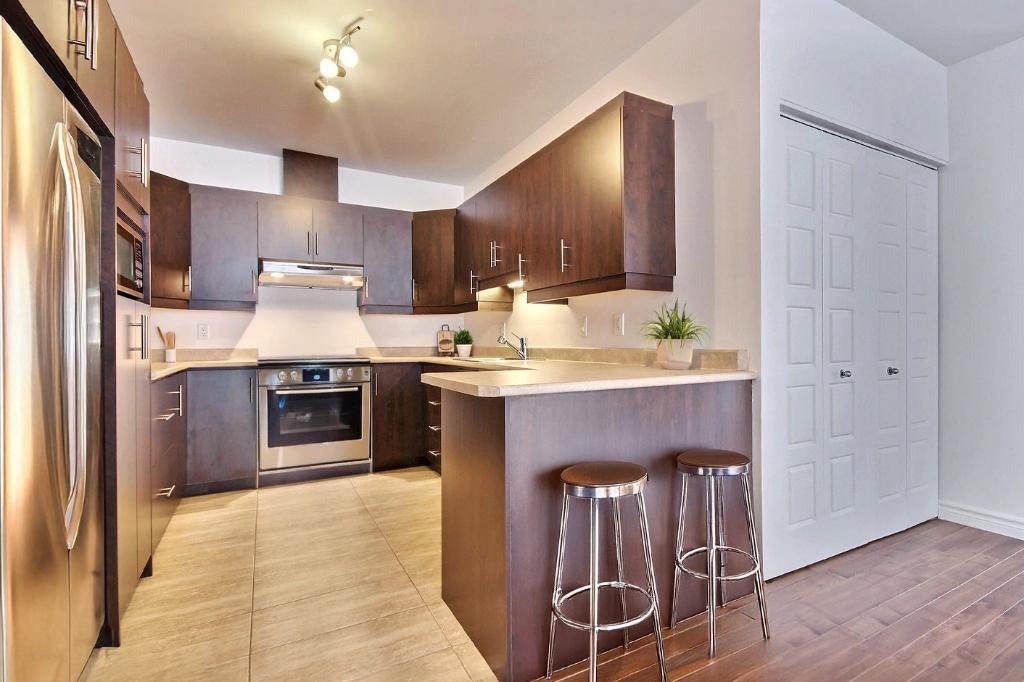 Grands condos 2 ch. Entrée ind. Idéal famille Lebourgneuf Quebec à louer - appartement / logement | 3196218