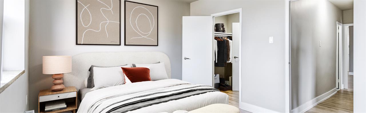 Upper Canada Drive | 3193188