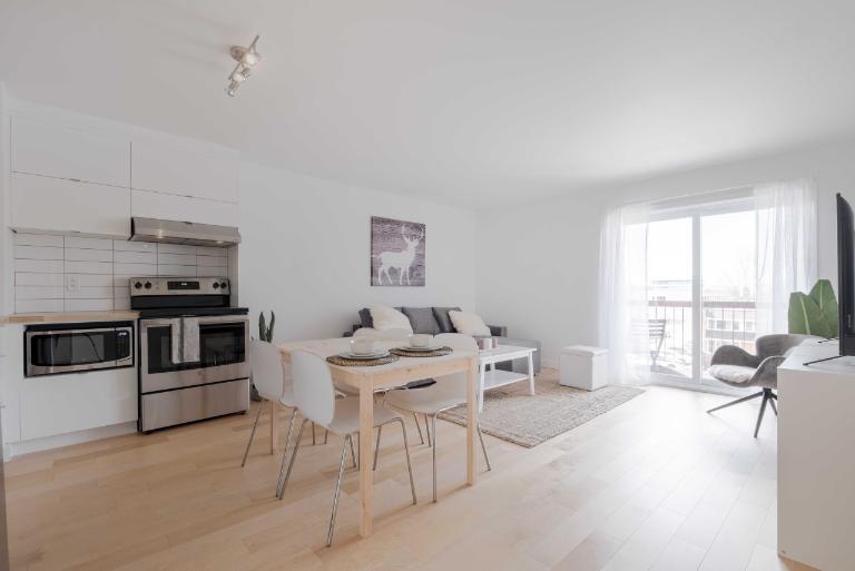 3 ½ entièrement meublé à louer Sainte-Foy / Sillery juillet 2026 | 3193206