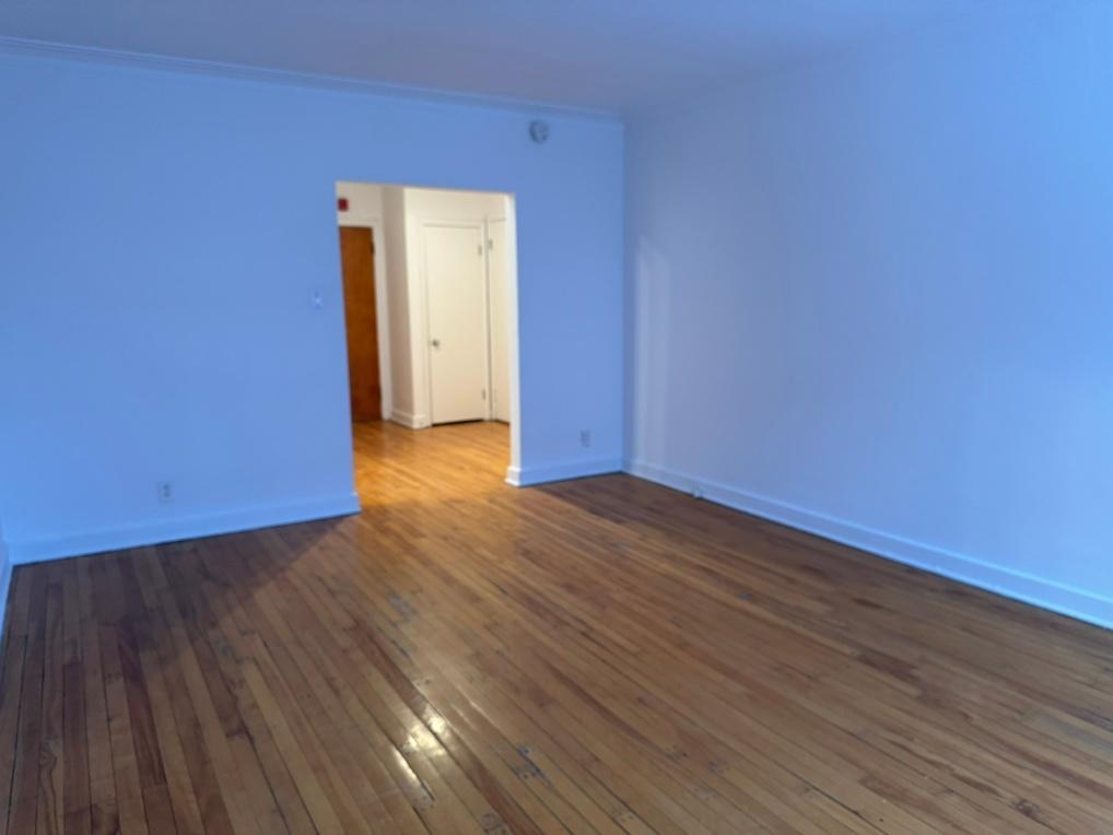 4 1/2 À LOUER, CÔTE-DES-NEIGES, DEUX CHAMBRES, LIBRE MAINTENANT | 3193210