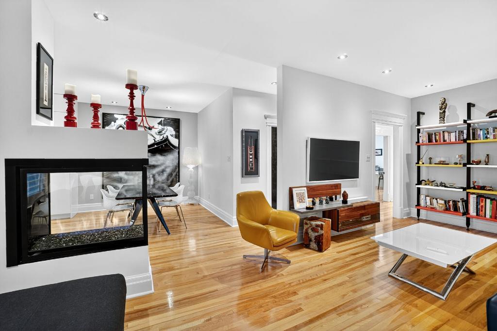 Superbe rez-de-chaussée entièrement meublé au cœur du Mile-End | 3193247