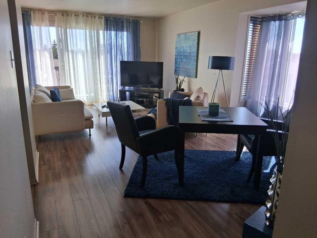GRAND 4-1/2 À LOUER - STYLE CONDO - POINTE-AUX-TREMBLES | 3193431