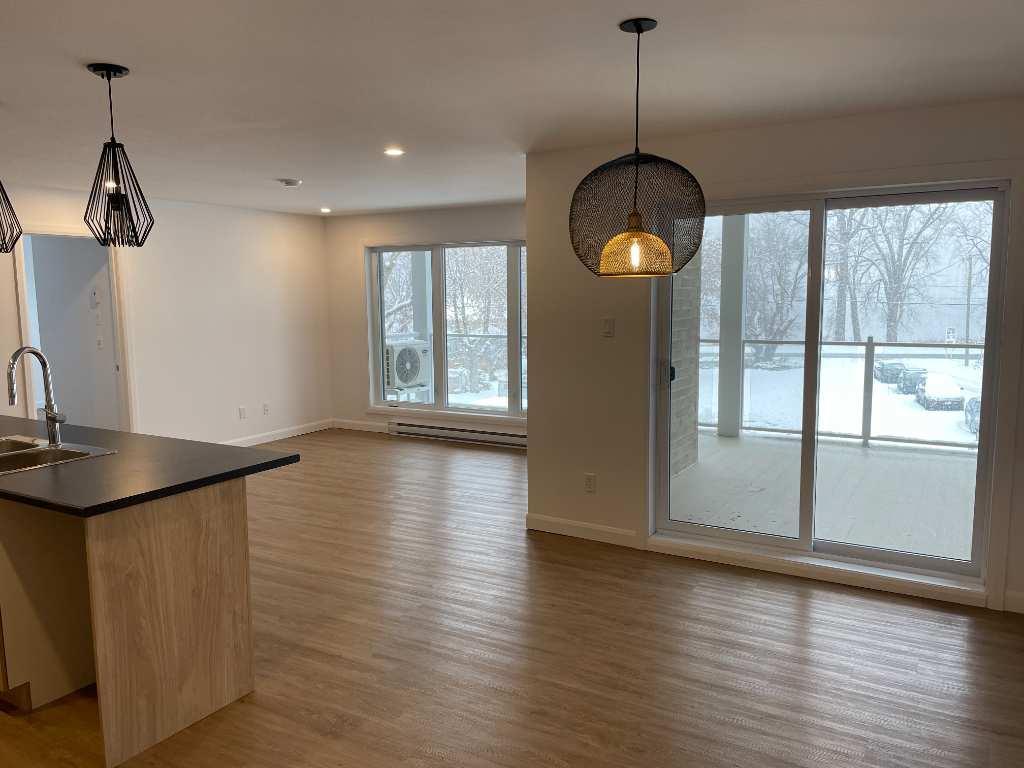 MAGNIFIQUE 5 1/2 à Venise en Québec | 3193433